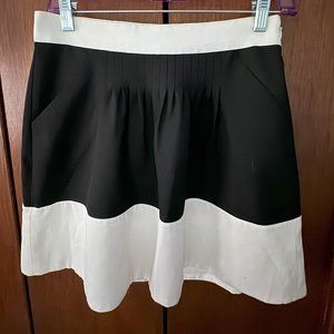 NEW The Limited Collection Women's Black White Color Block A-Line Skirt Size 2
